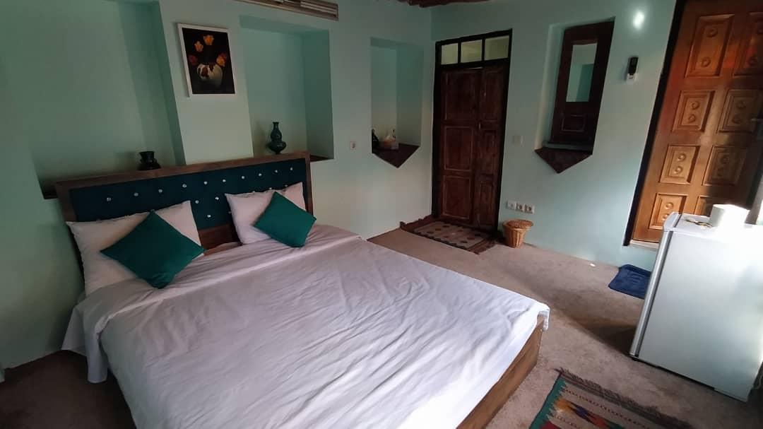 رزرو اقامتگاه بوم گردی لوتوس در شیراز