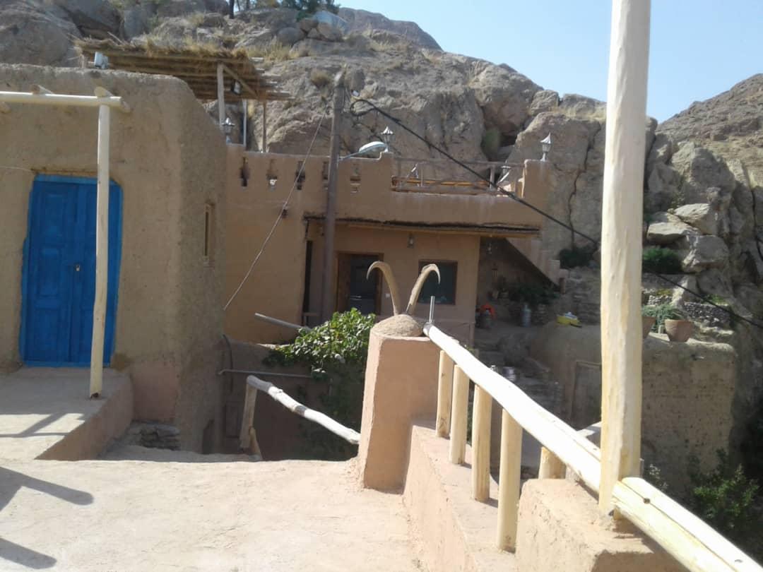اجاره اقامتگاه بوم گردی ارگ در شاهرود