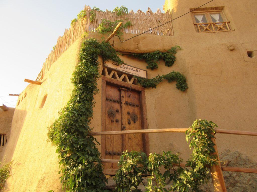 اقامتگاه بومگردی توران گشت در شاهرود