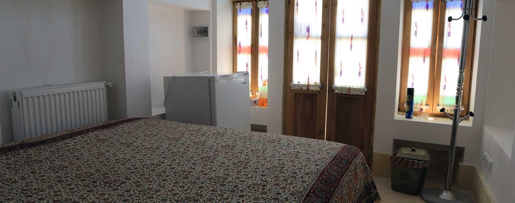 اجاره هتل سنتی خانه پارسی در کاشان