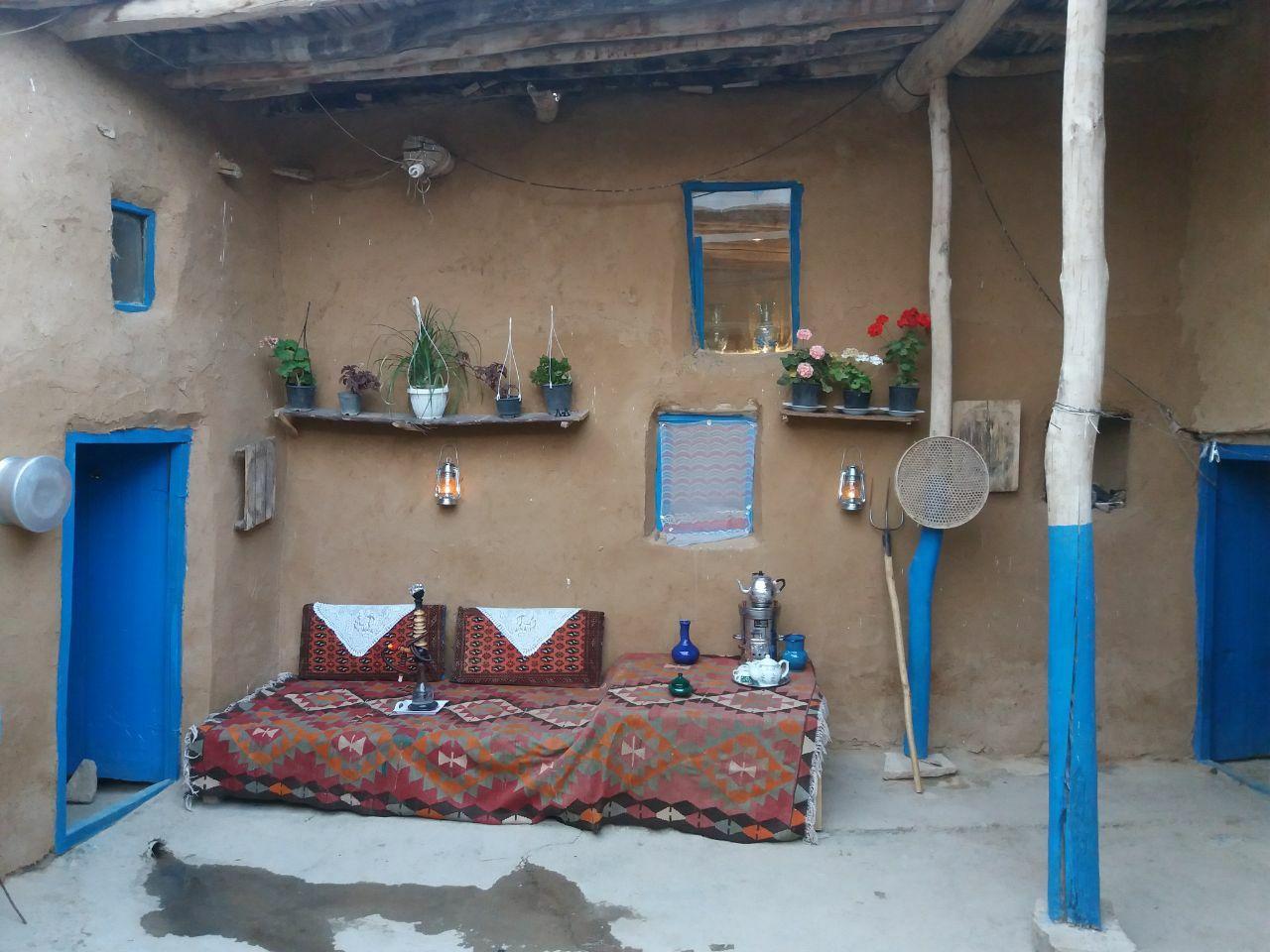 اجاره اقامتگاه بوم گردی میرپنج در تکاب