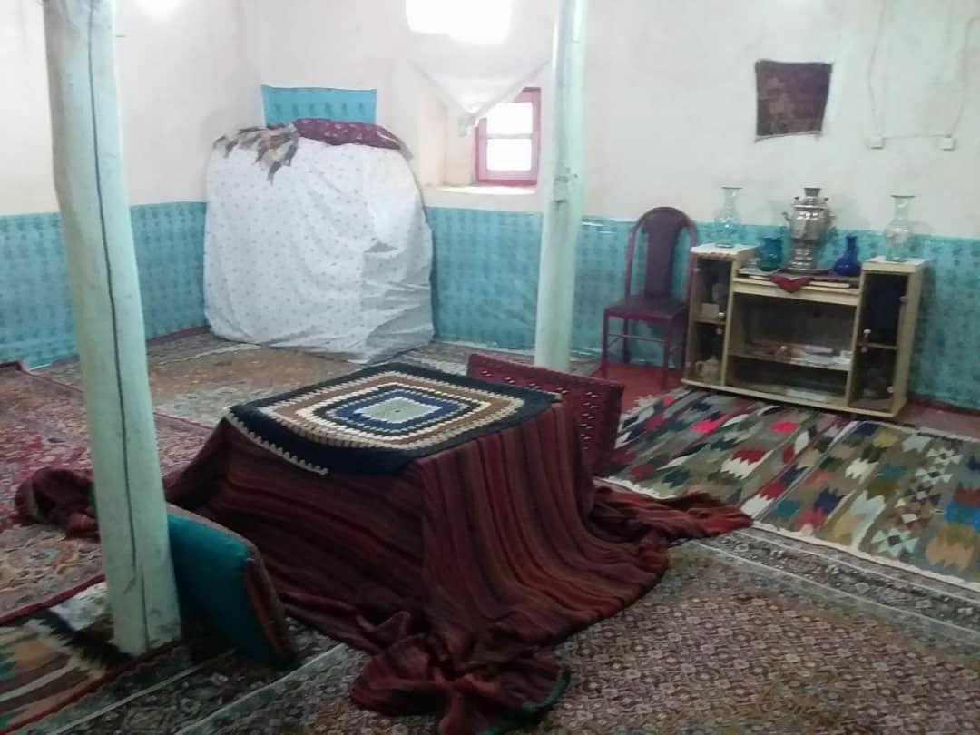 اجاره اقامتگاه بوم گردی میرپنج در تکاب