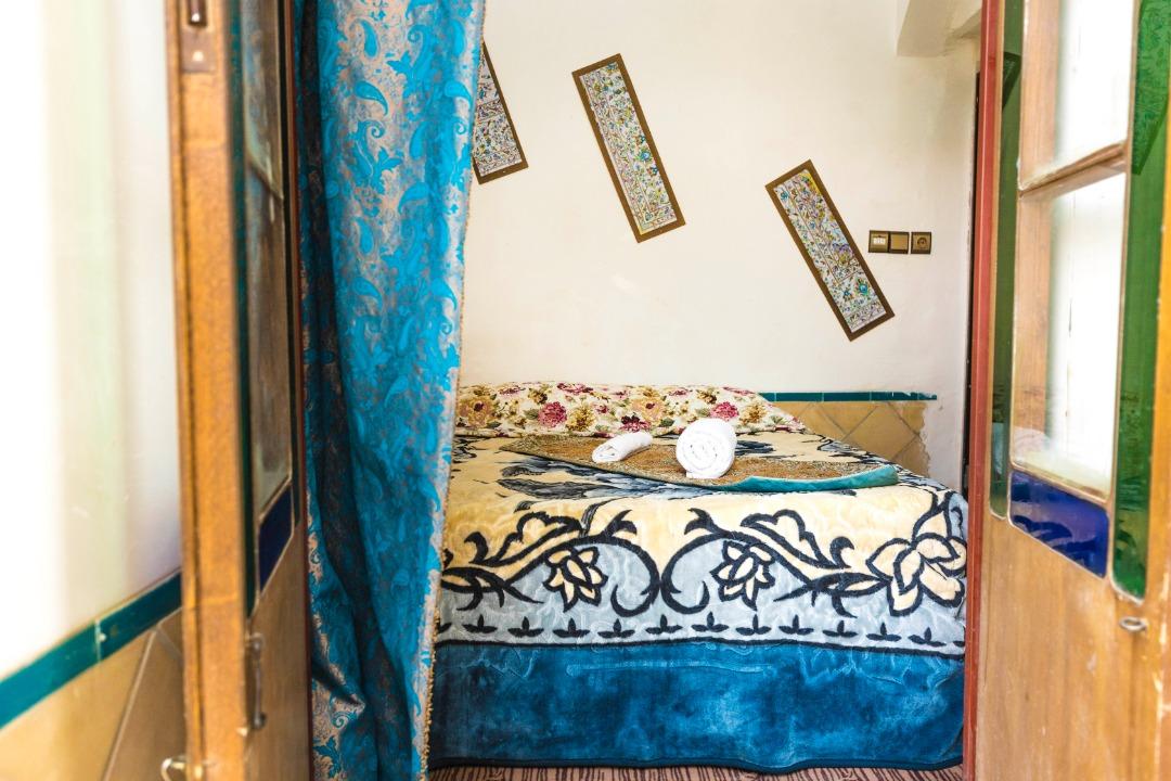 رزرو اقامتگاه سنتی دوستانه در یزد