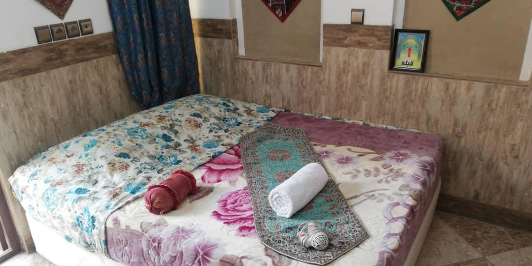 رزرو اقامتگاه سنتی دوستانه در یزد