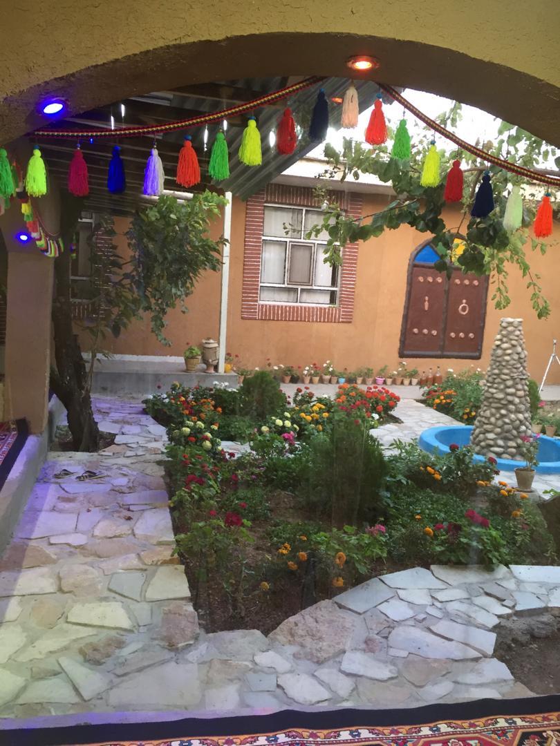 اجاره اقامتگاه بوم گردی ترنج در فارسان