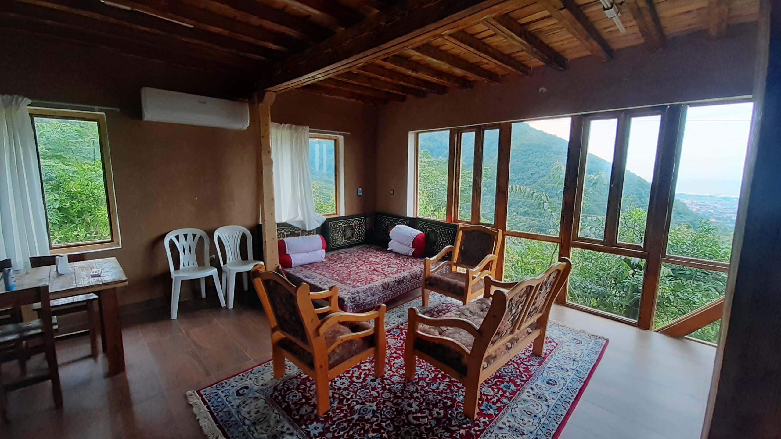 اجاره کلبه دوخوابه با جکوزی روباز