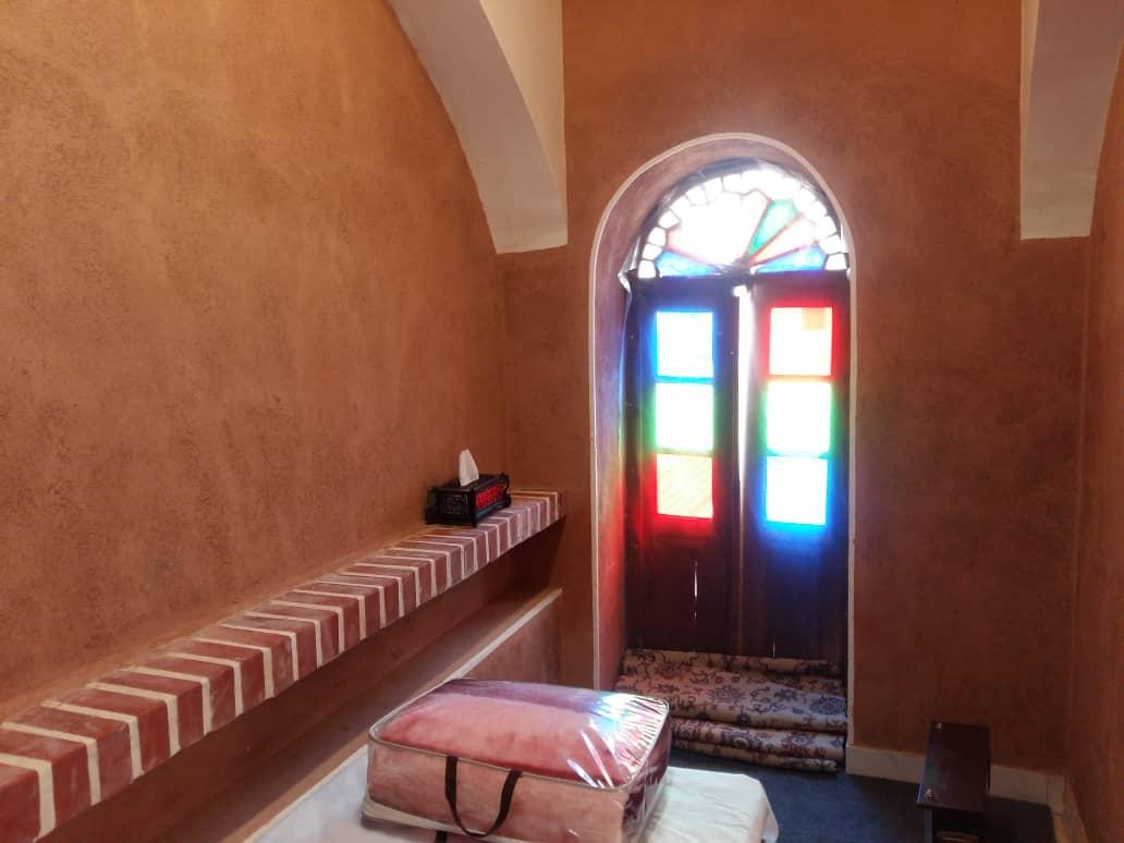 اقامتگاه بوم گردی خانه نخجیر در نراق