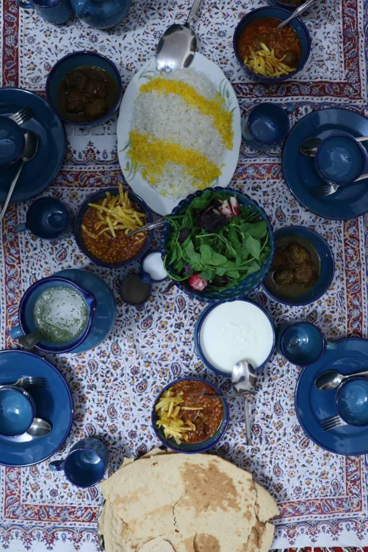 اقامتگاه بوم گردی خانه نخجیر در نراق