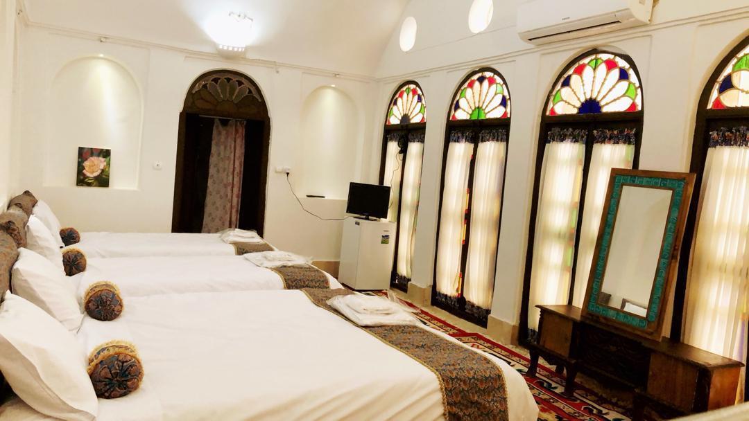 هتل هفت خوان در یزد