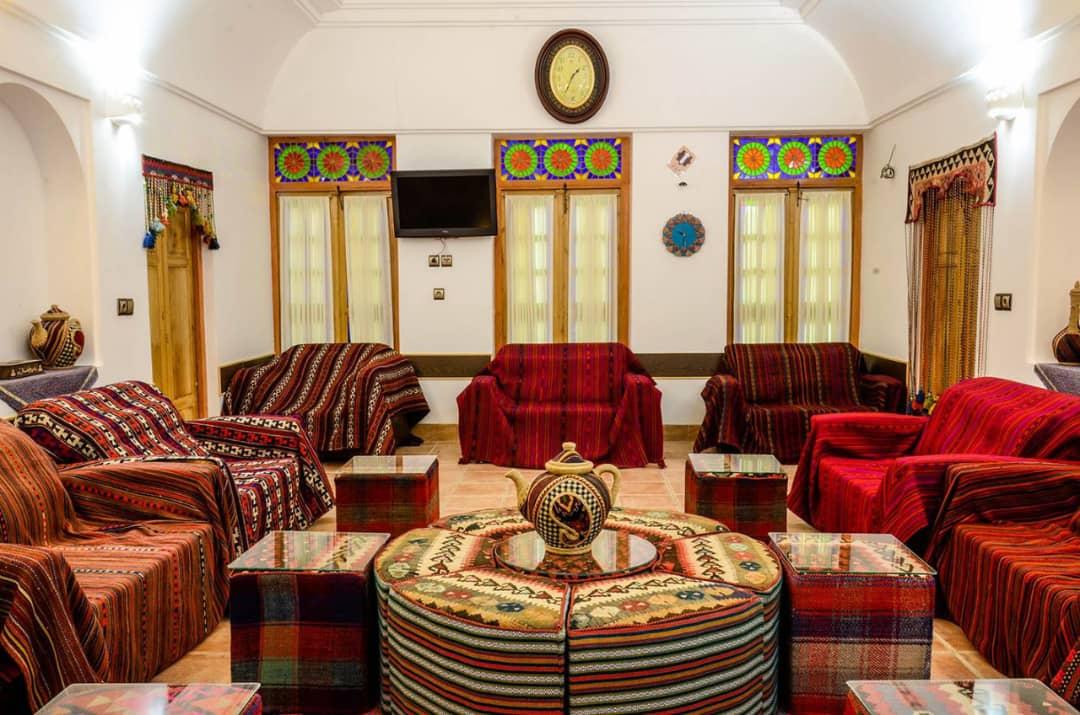 هتل سنتی حاج ملک میبد 