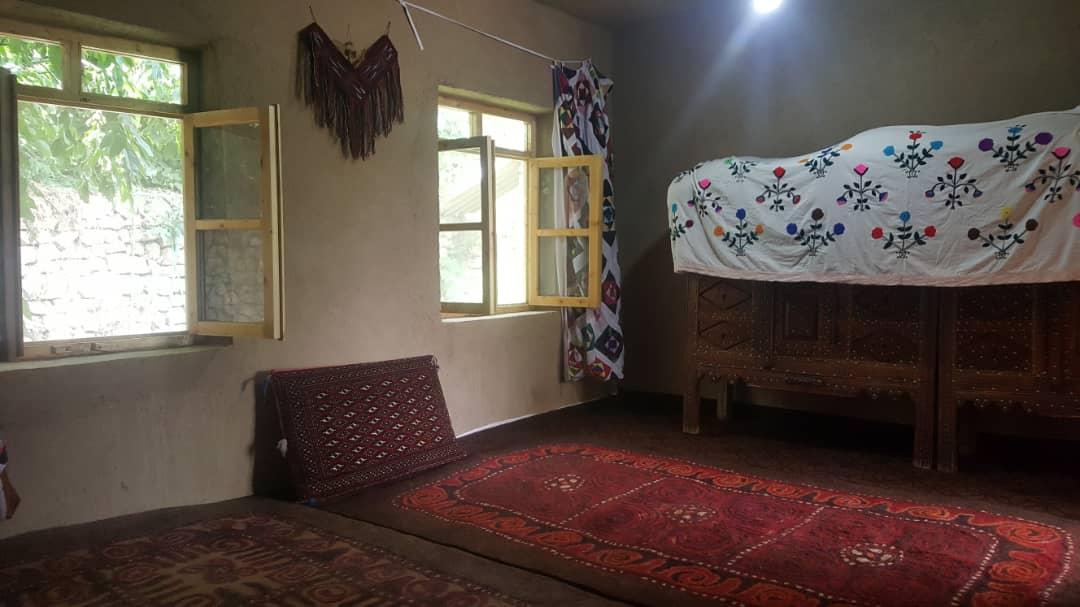 اجاره اقامتگاه بوم گردی یاشیل در مراوه تپه