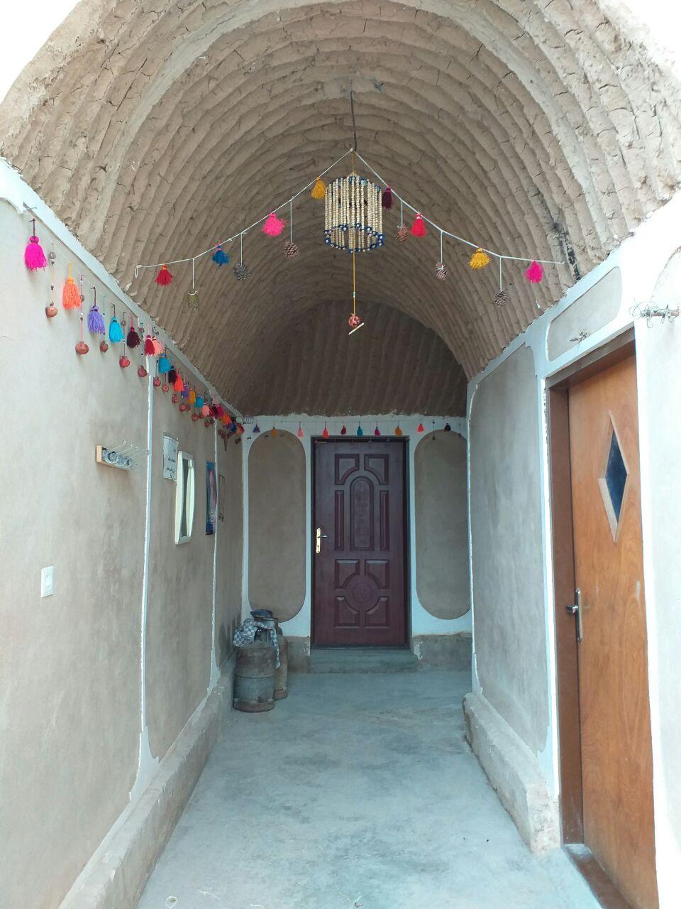 اجاره اقامتگاه بوم گردی در خور و بیابانک