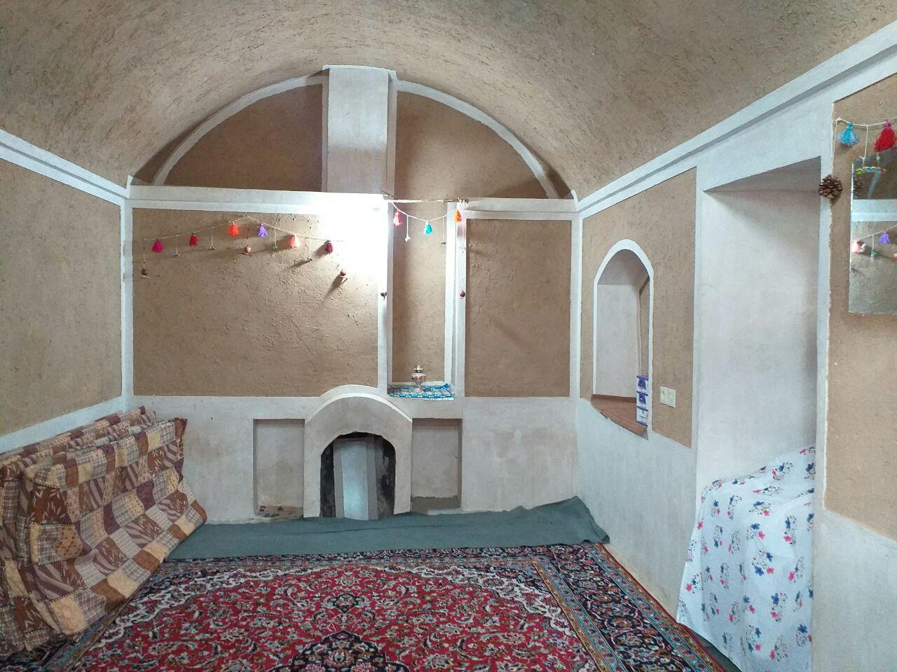 اجاره اقامتگاه بوم گردی در خور و بیابانک