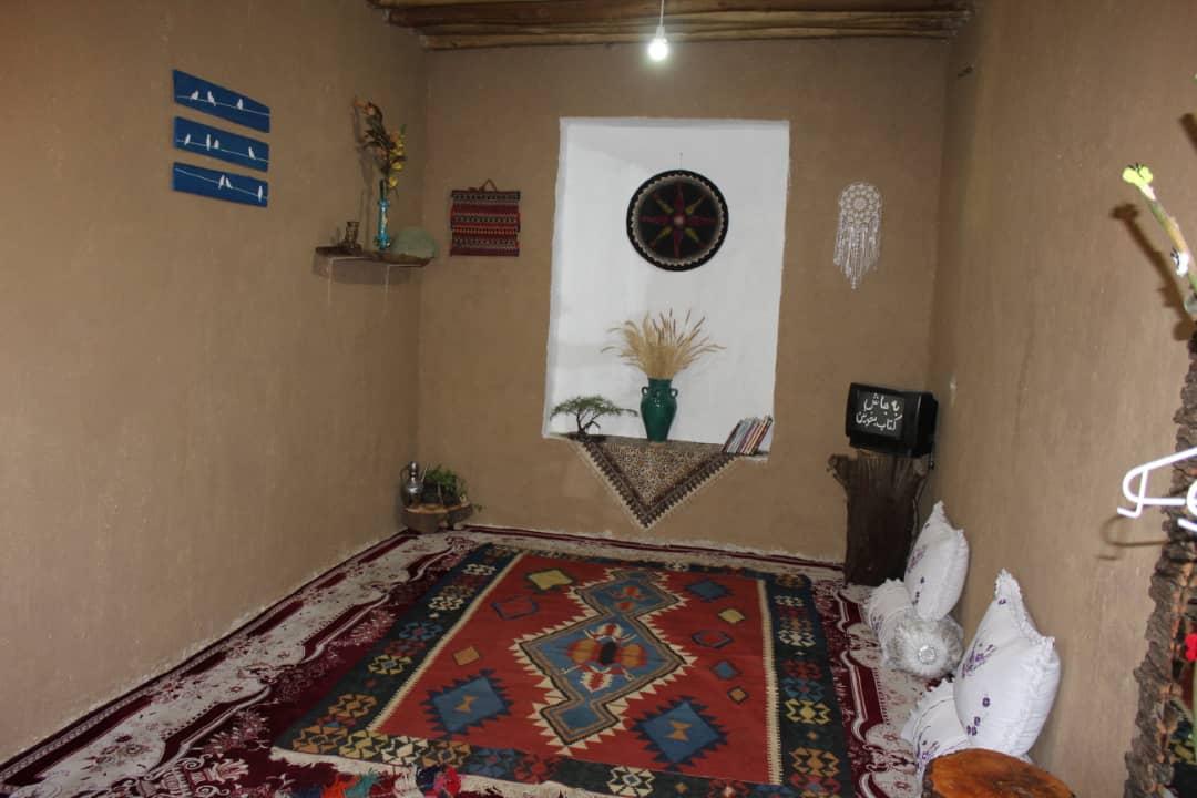 اجاره اقامتگاه بوم گردی هماتاج در سمیرم