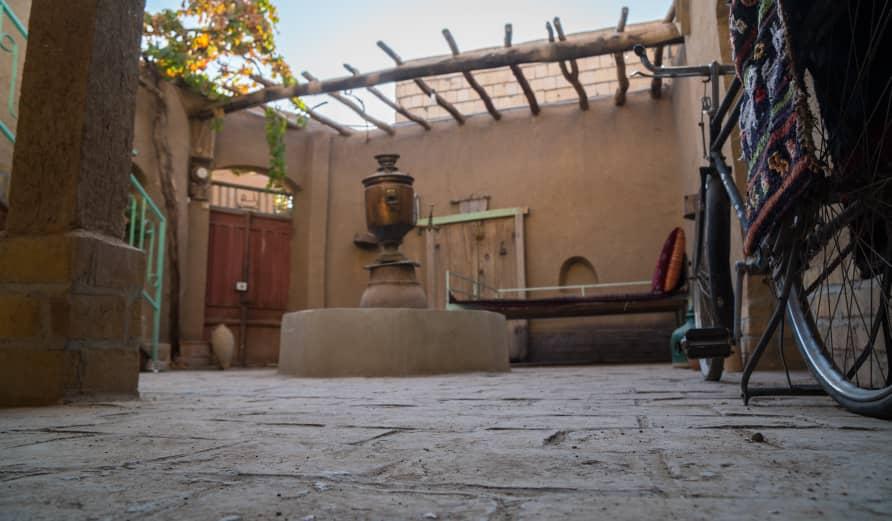 رزرو بوم گردی ساباط سبنی در بردسکن