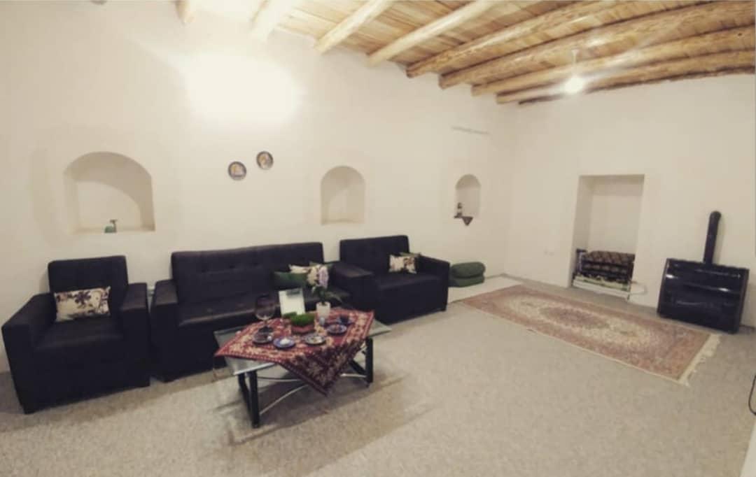 اجاره اقامتگاه بوم گردی شهربانو در طرقبه