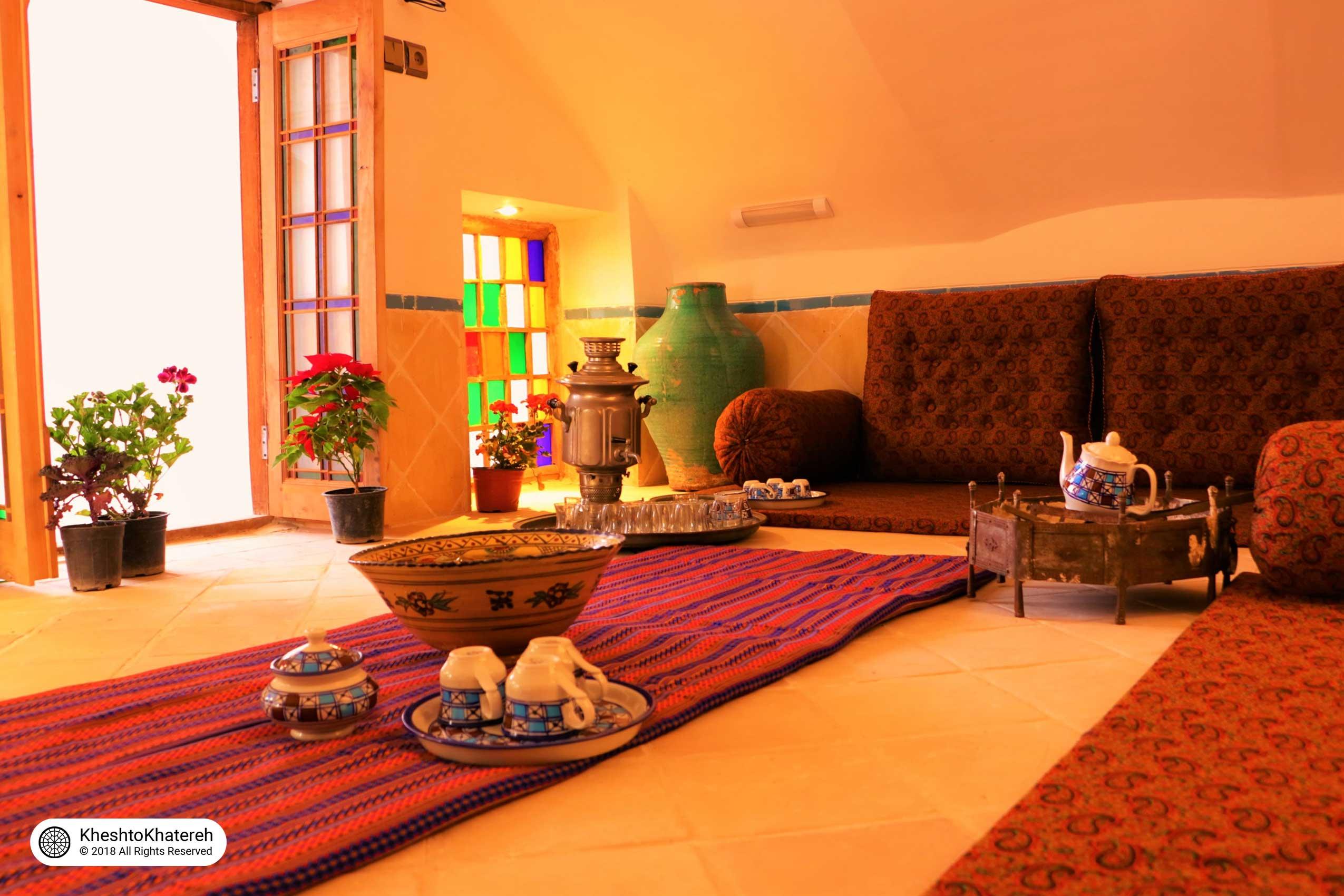 خانه سنتی خشت و خاطره در یزد