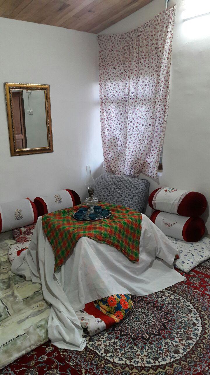 اجاره اقامتگاه بوم گردی چنارستان در درود نیشابور