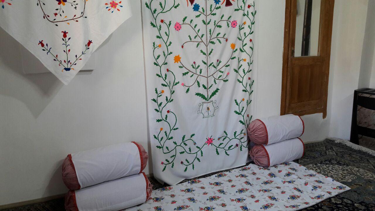 اجاره اقامتگاه بوم گردی چنارستان در درود نیشابور