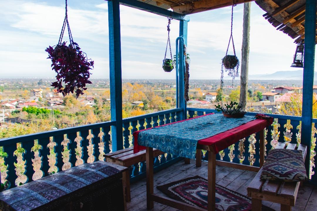 اقامتگاه بوم گردی خونه مادرجون در تنکابن