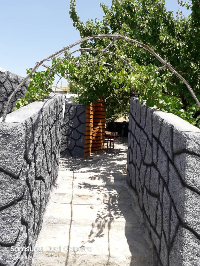 اجاره اقامتگاه بوم گردی میشاند در مرند