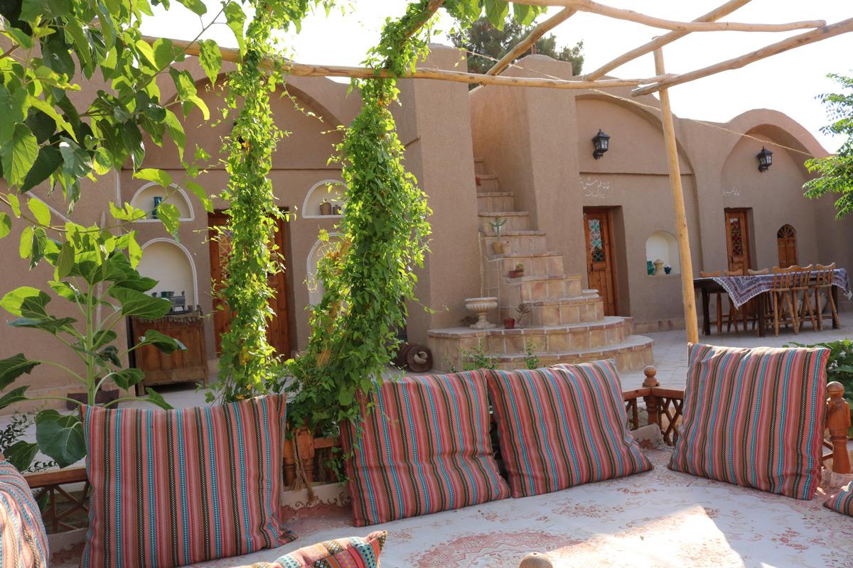 اجاره اقامتگاه بوم گردی در ورامین