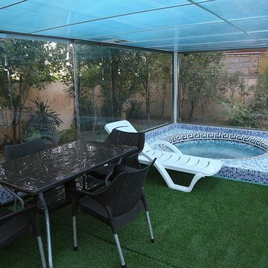 اجاره ویلا لوکس با استخر سرپوشیده کردان