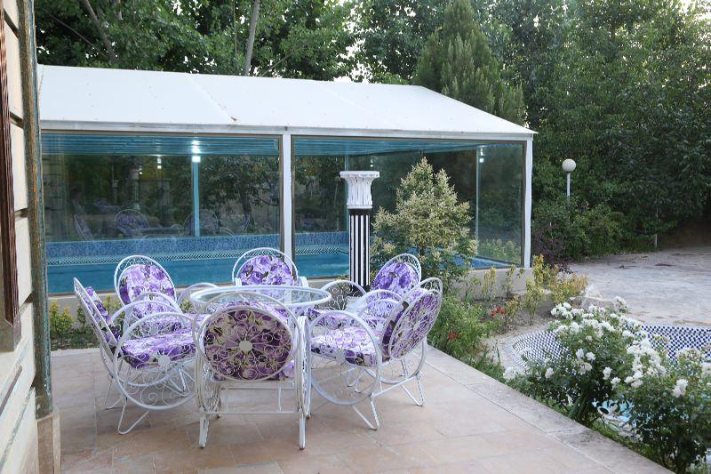 اجاره ویلا لوکس با استخر سرپوشیده کردان