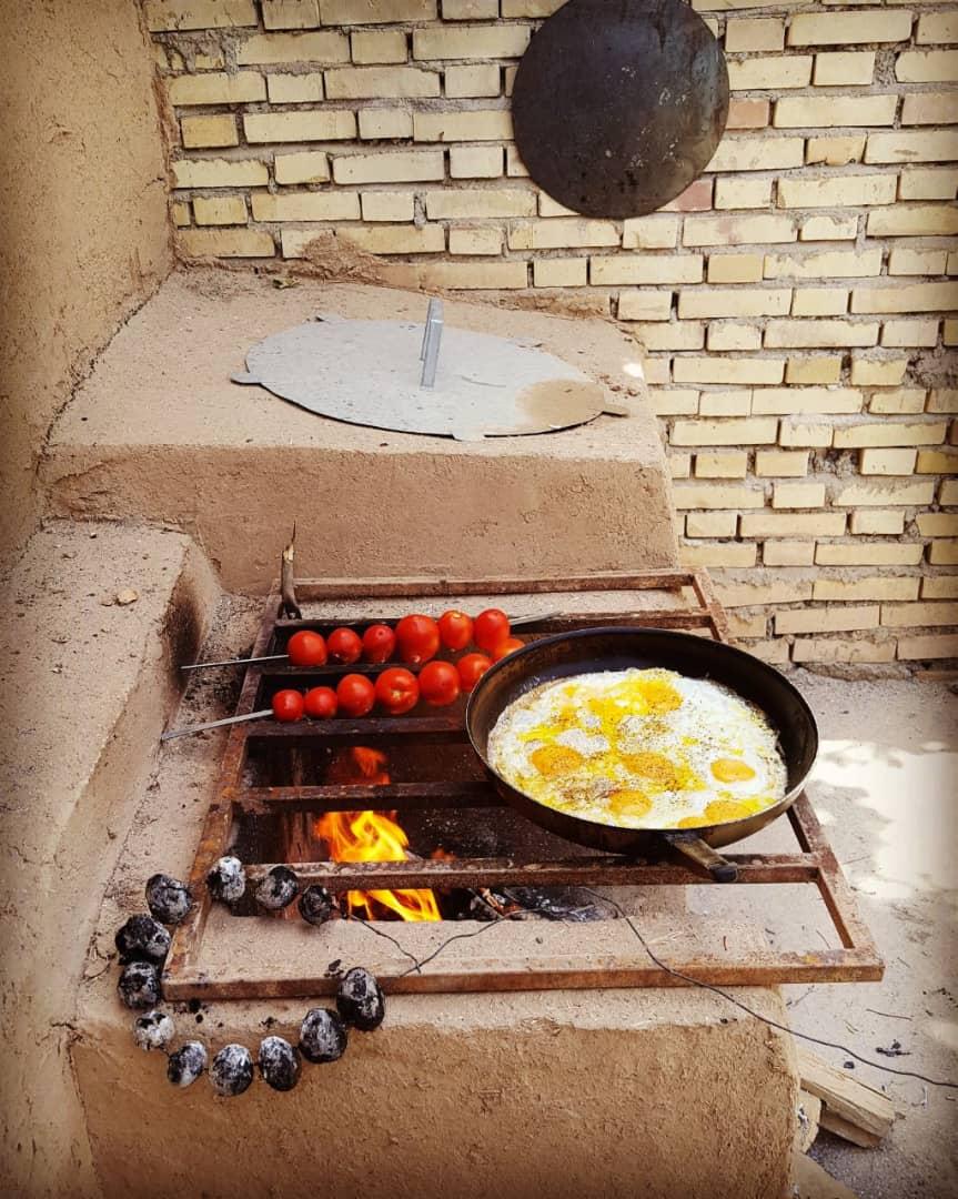 اجاره اقامتگاه سرای مهرگرد در مهریز یزد