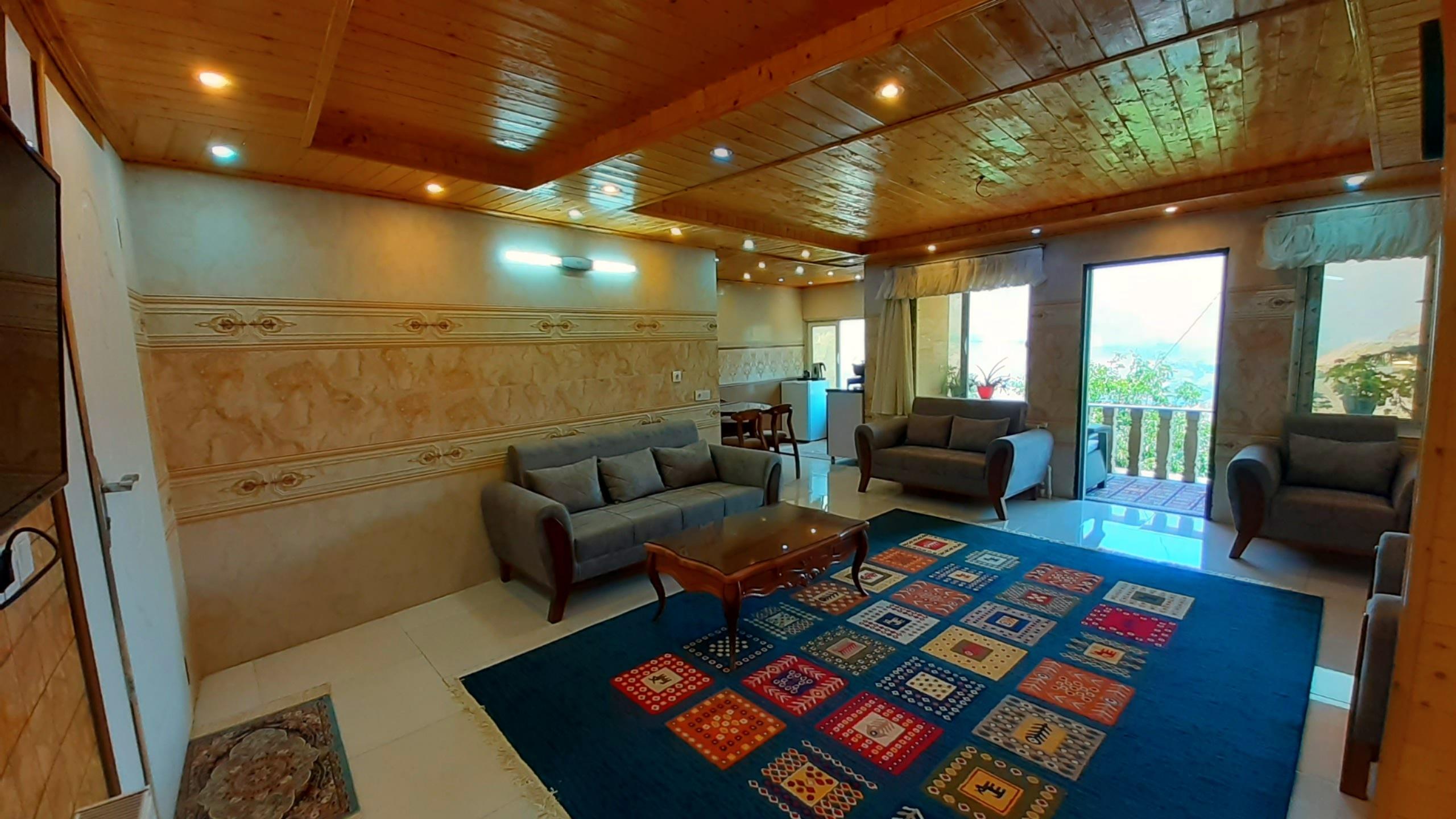 اجاره روزانه ویلا آبگرم رینه آمیتیس 101