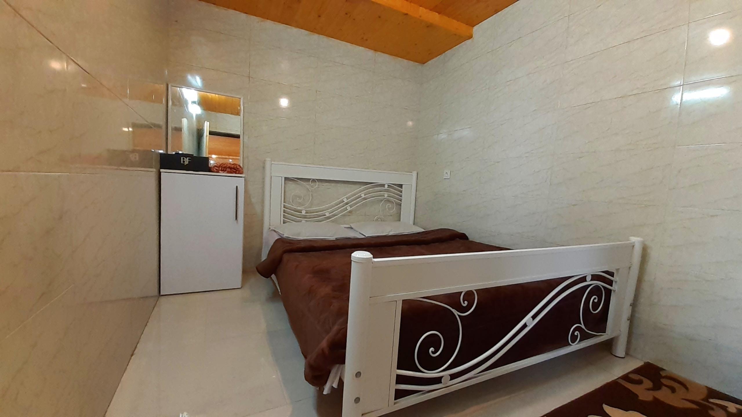 اجاره روزانه ویلا آبگرم رینه آمیتیس 101