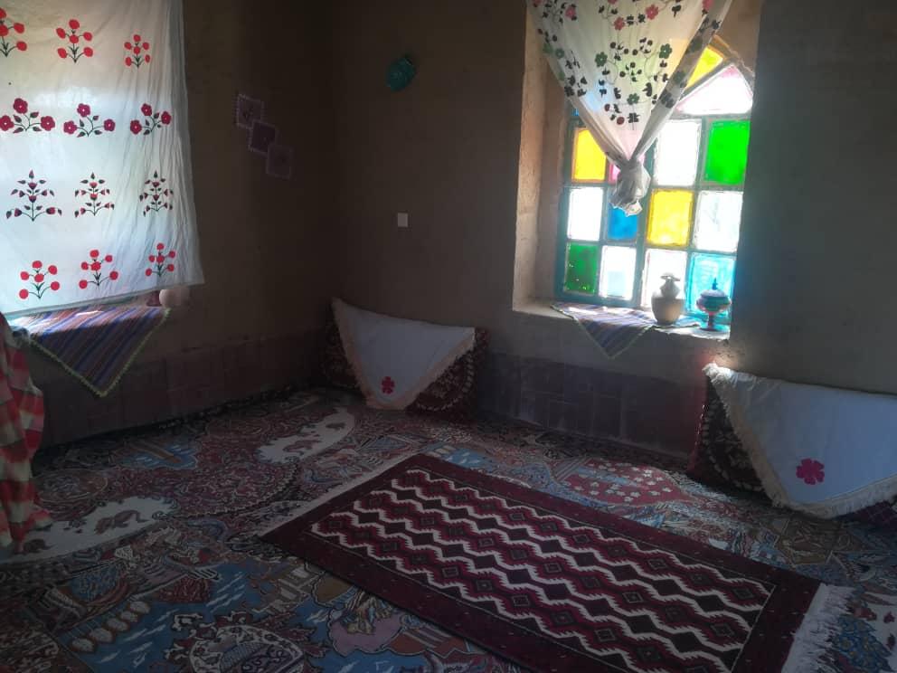 اجاره اقامتگاه بوم گردی بابا اکبر در باخرز