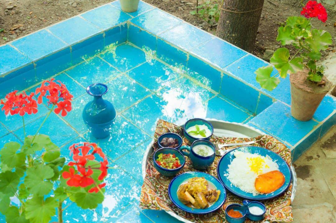 اجاره اقامتگاه بوم گردی چشمه سبز در گلمکان