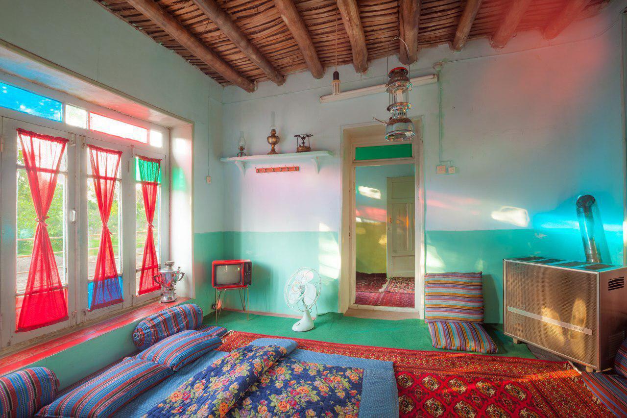 اجاره اقامتگاه بوم گردی چشمه سبز در گلمکان