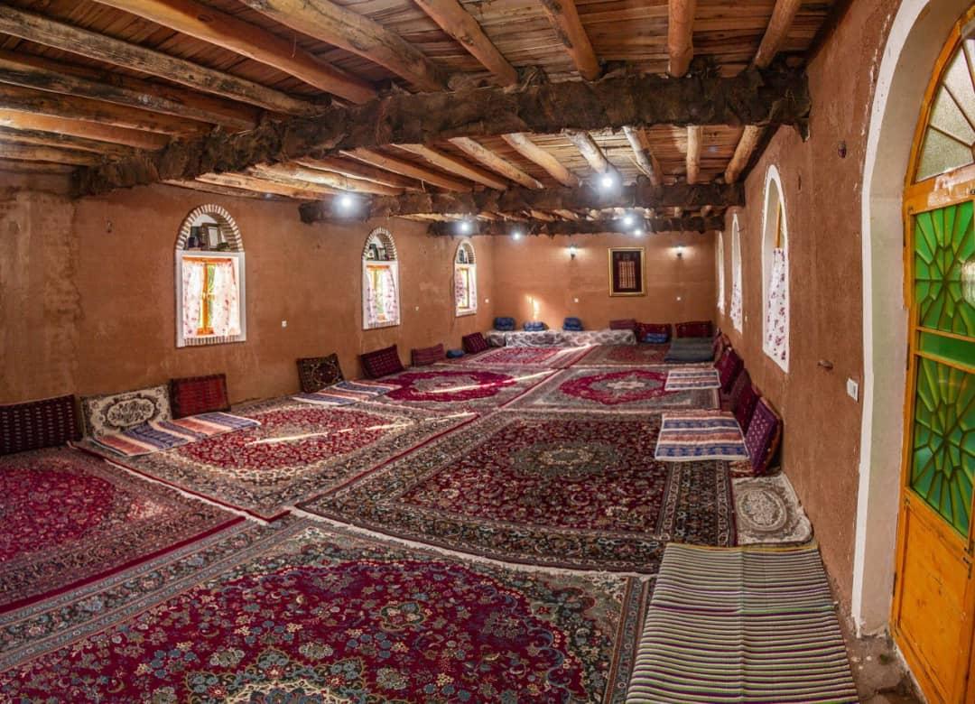 اجاره بوم گردی شادمهر در نیشابور