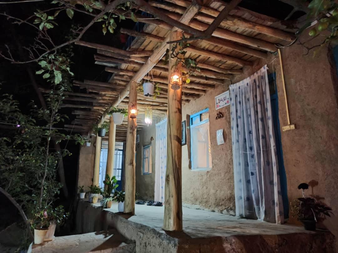 اجاره اقامتگاه بوم گردی دالان فیروزه در بجنورد