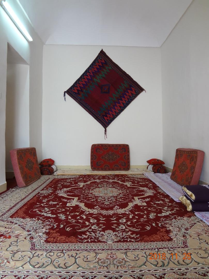 اجاره اقامتگاه بوم گردی ماچلوس در راین