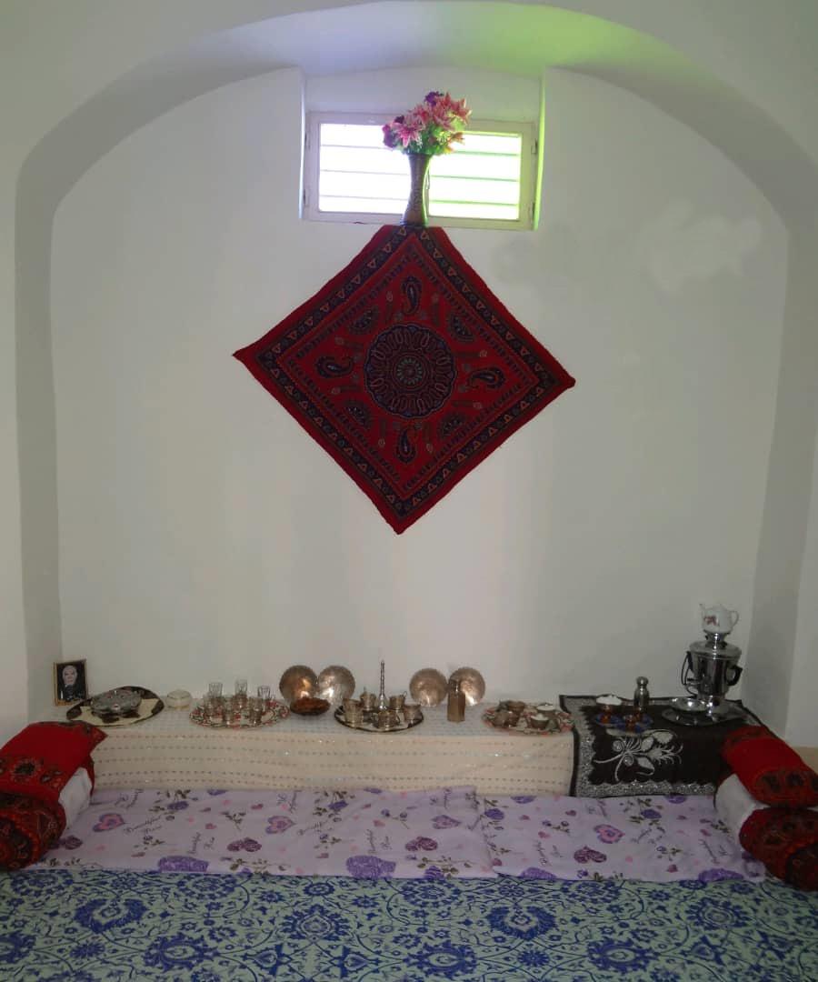 اجاره اقامتگاه بوم گردی ماچلوس در راین