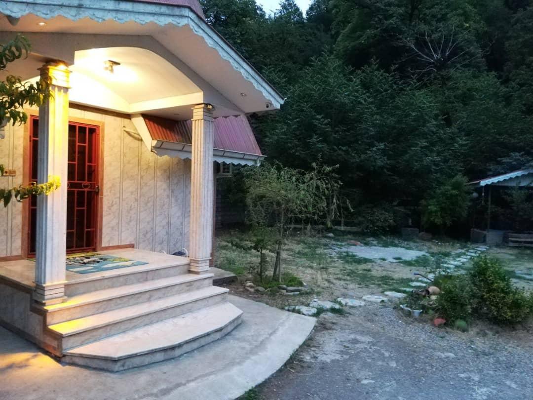 ویلا جنگلی دوبلکس با آلاچیق مسقف بر رودخانه اسالم