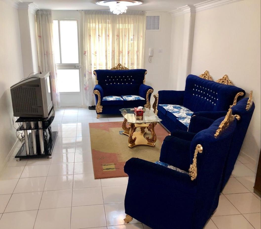 آپارتمان مبله در میدان انقلاب تهران