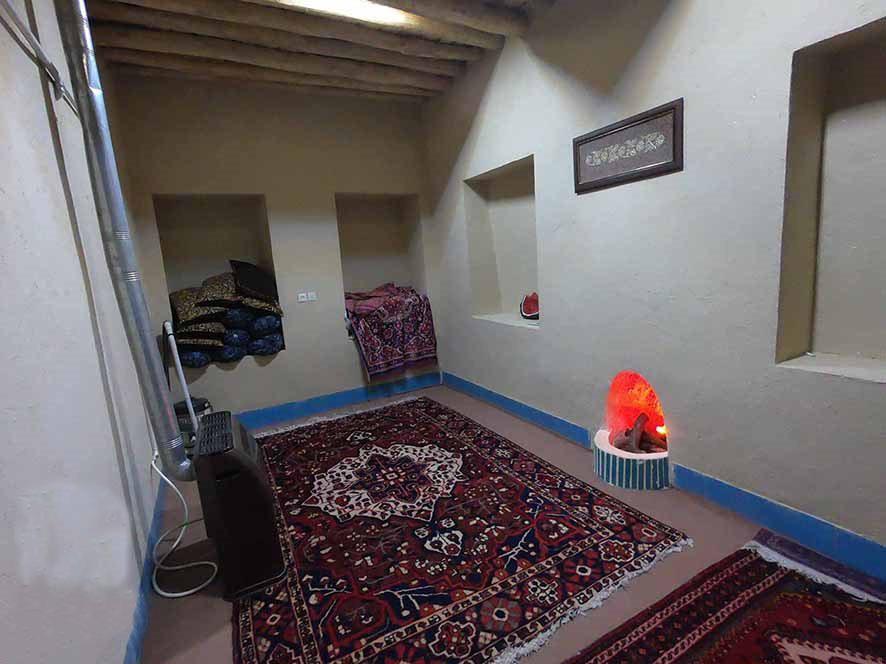 اقامتگاه بوم گردی اشینه در سمیرم