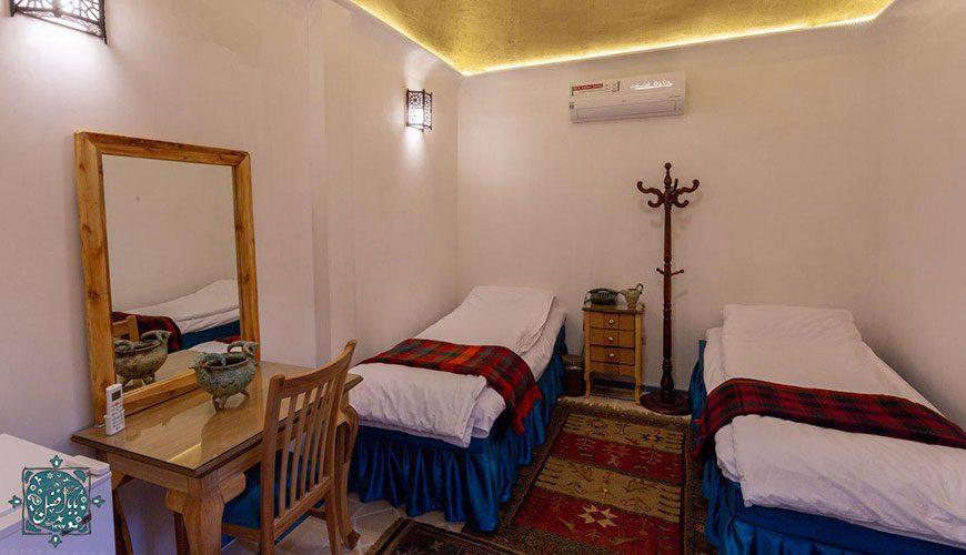 رزرو اقامتگاه سنتی سرای بابا افضل در کاشان