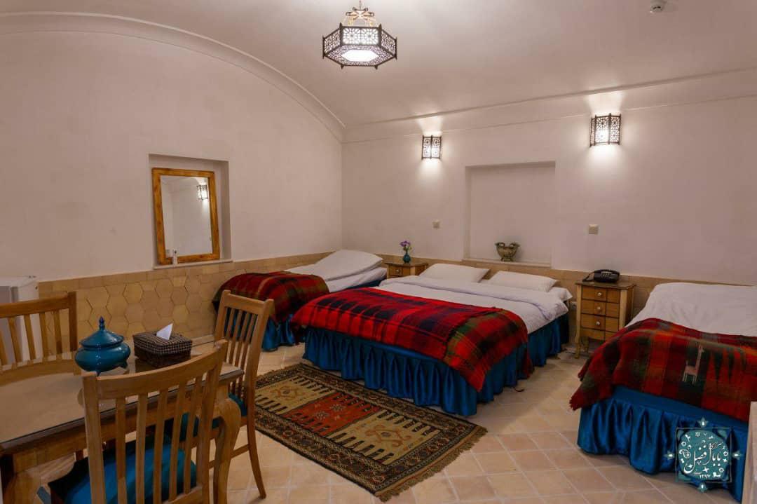 رزرو اقامتگاه سنتی سرای بابا افضل در کاشان