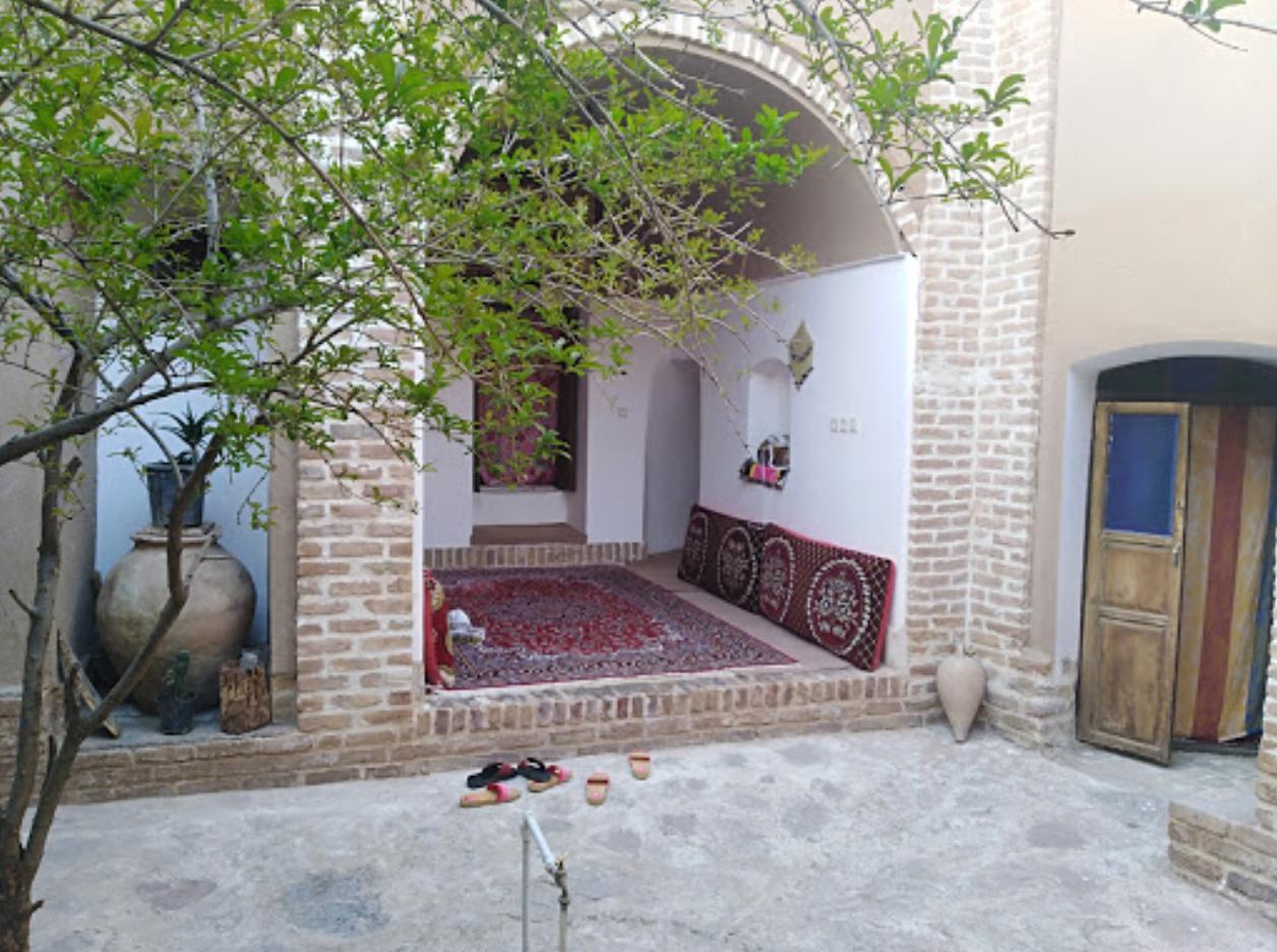 اجاره اقامتگاه بوم گردی آصف در بجستان