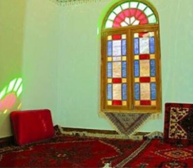 اقامتگاه بوم گردی شریفی در فردوس