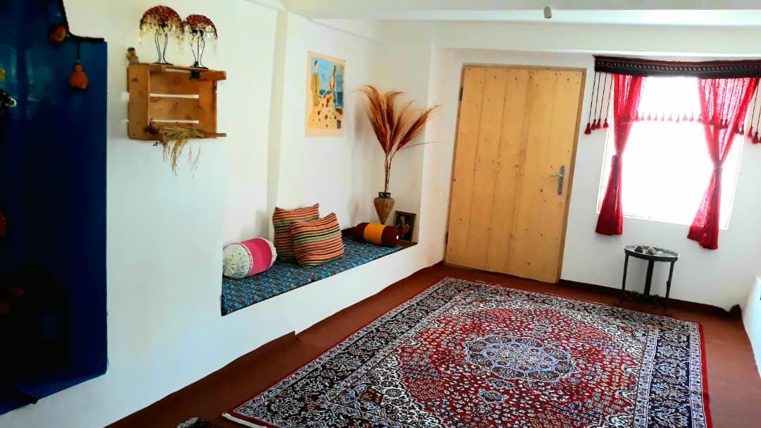 اقامتگاه بوم گردی آوش در بندر گز