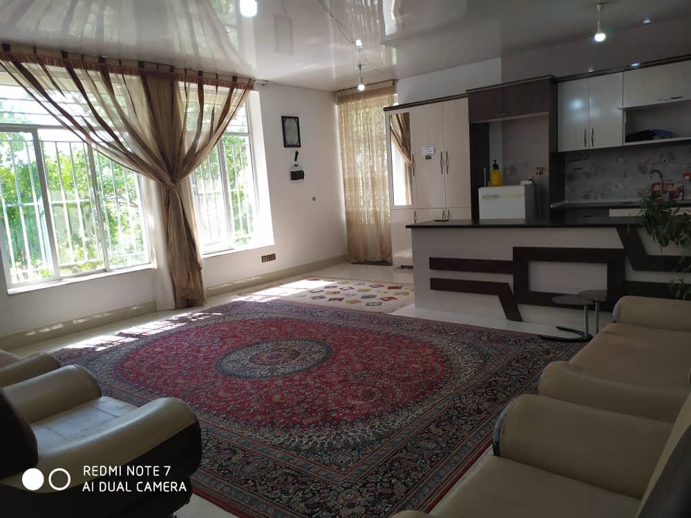 اجاره ویلا در باغ بهادران با استخر