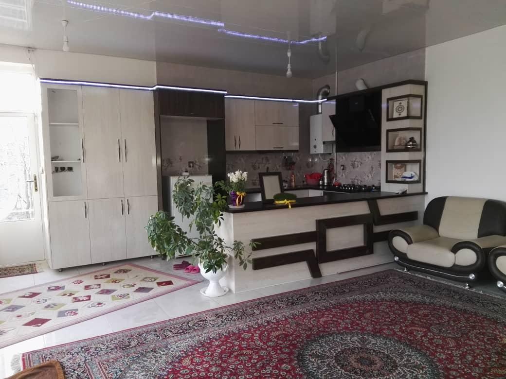 اجاره ویلا در باغ بهادران با استخر