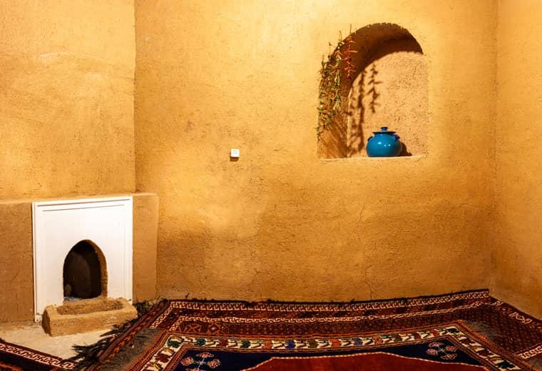 اقامتگاه بوم گردی نی چشمه در اقلید