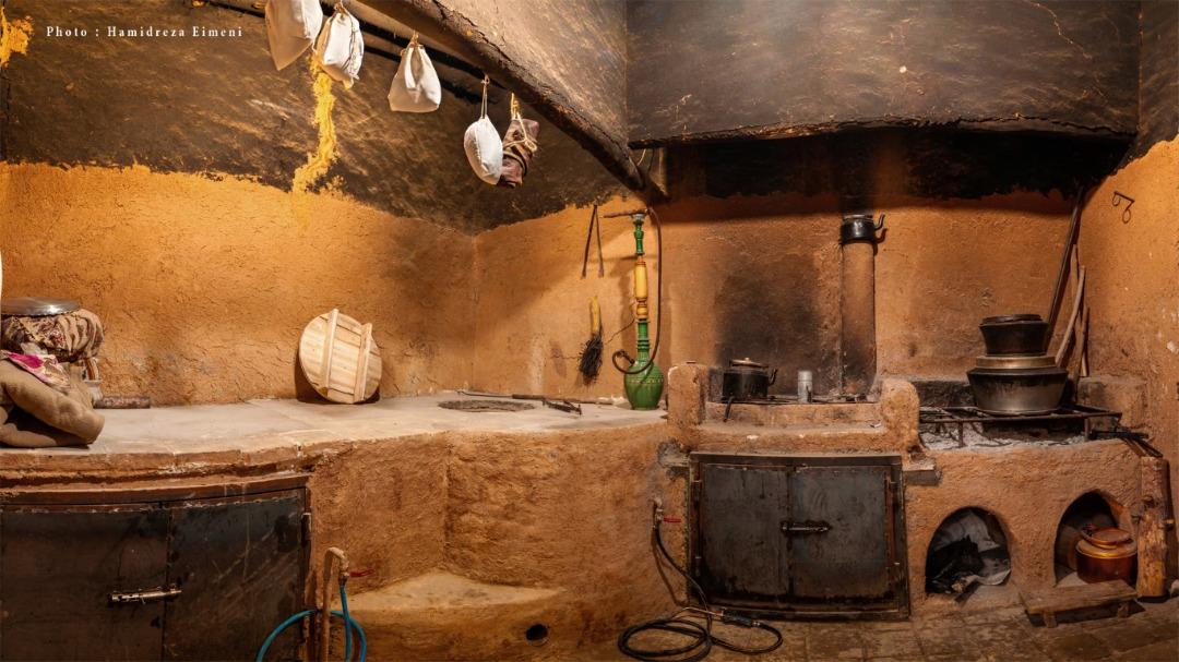 اقامتگاه بوم گردی نی چشمه در اقلید